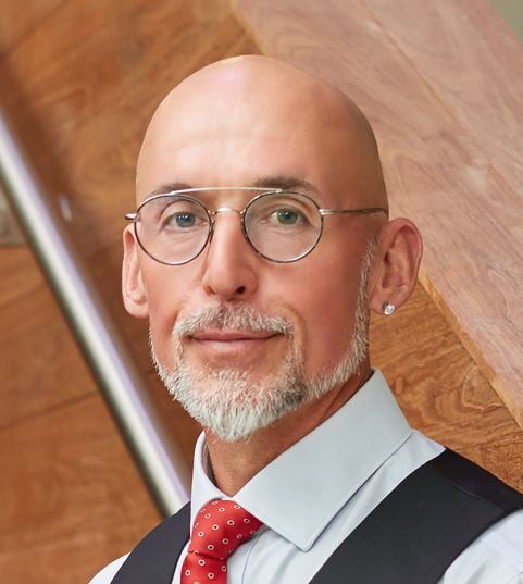 Prof Nick Titov, AM