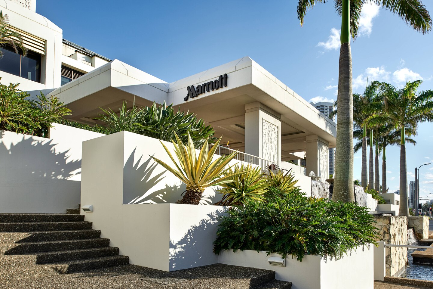 Surfers-Paradise-Marriott-Resort-Spa-1