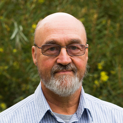 Dr Keith Miller